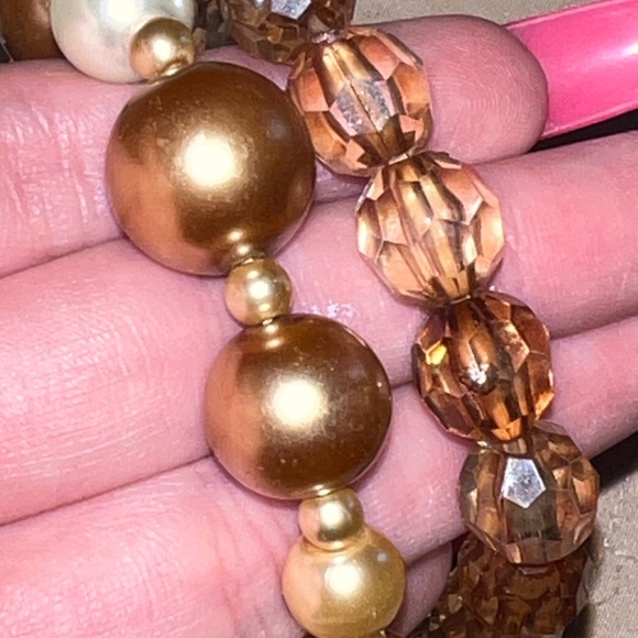 Bracelets - Picture 2 of 4